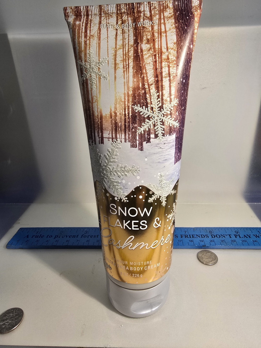 Snowflakes & Cashmere Body Cream - Gold, White